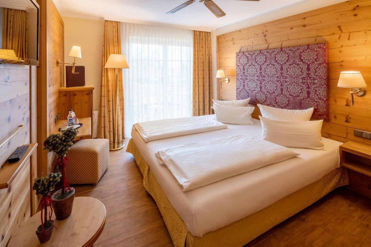 Hotel Schlosskrone 4*