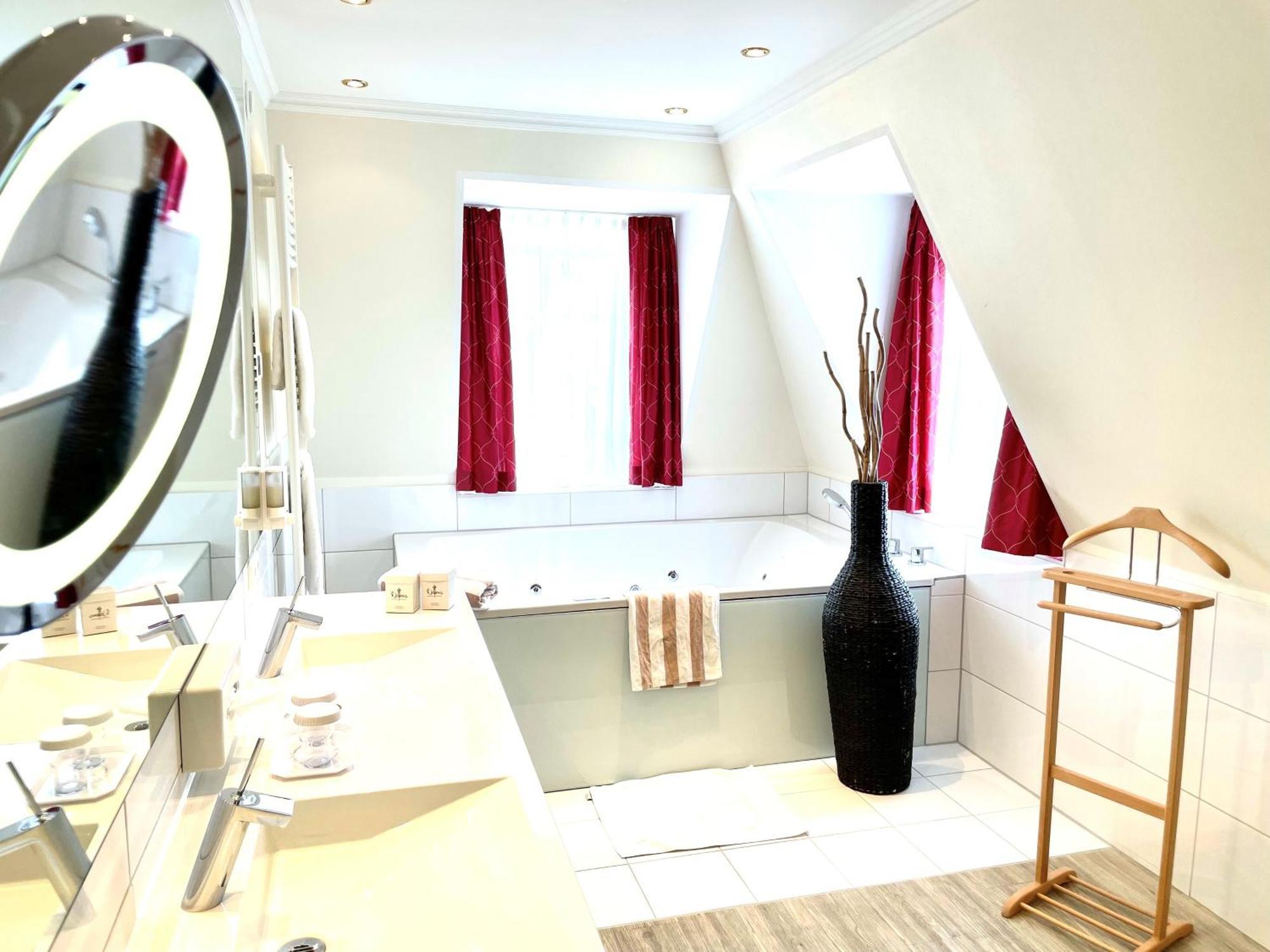 Hotel Schlosskrone 4*